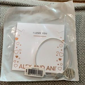 Alex and Ani “Love You Grandma”bracelet NWT silver